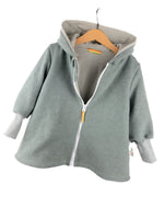 Walkmantel mint mit Streifen salbei