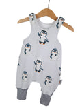 Strampler Pinguinbaby