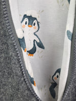 Walkoverall grau meliert mit Pinguinbaby