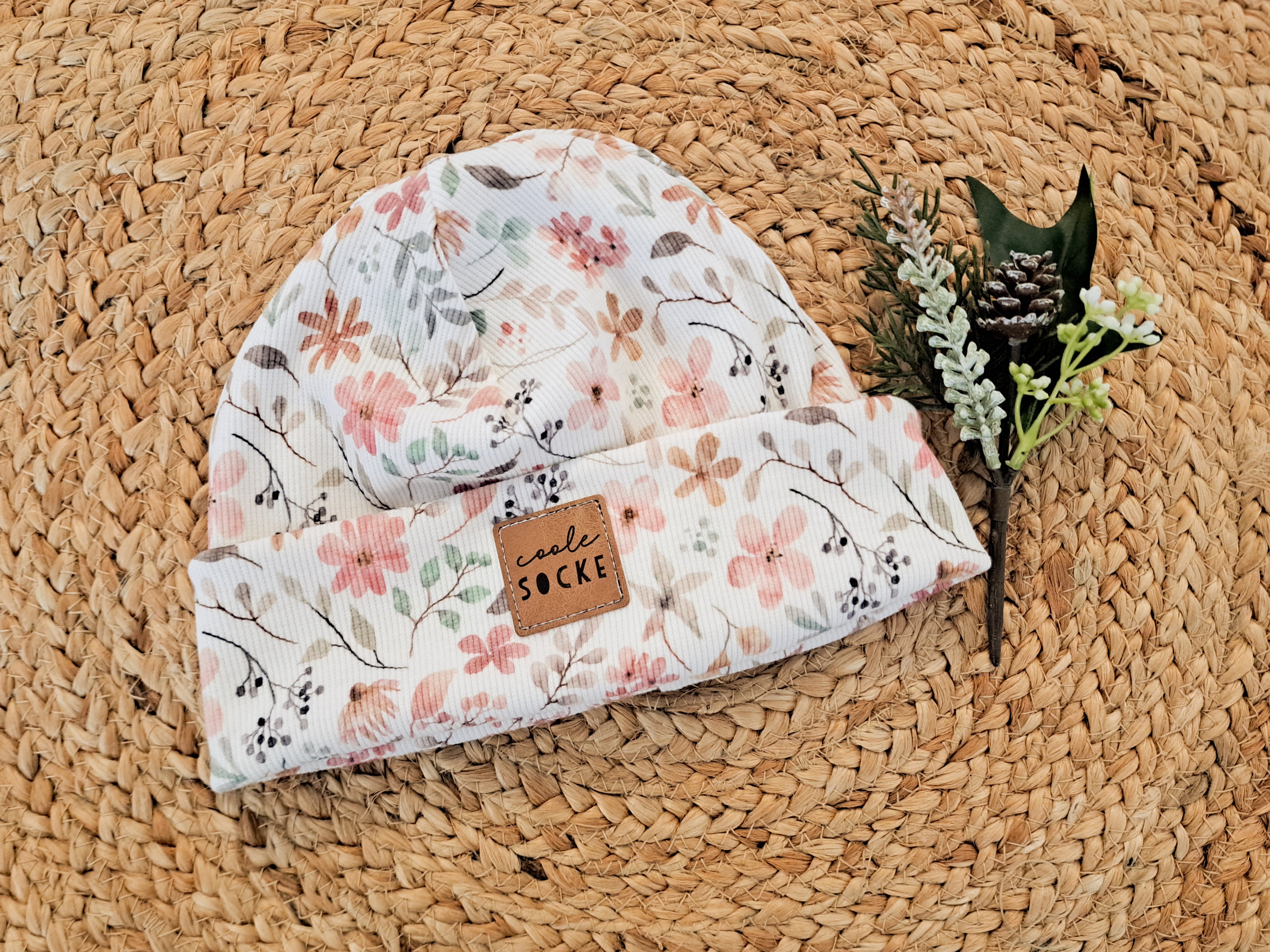 Hipster Beanie Feinripp Blumenwiese 46-48 Logo Bad Hair Day