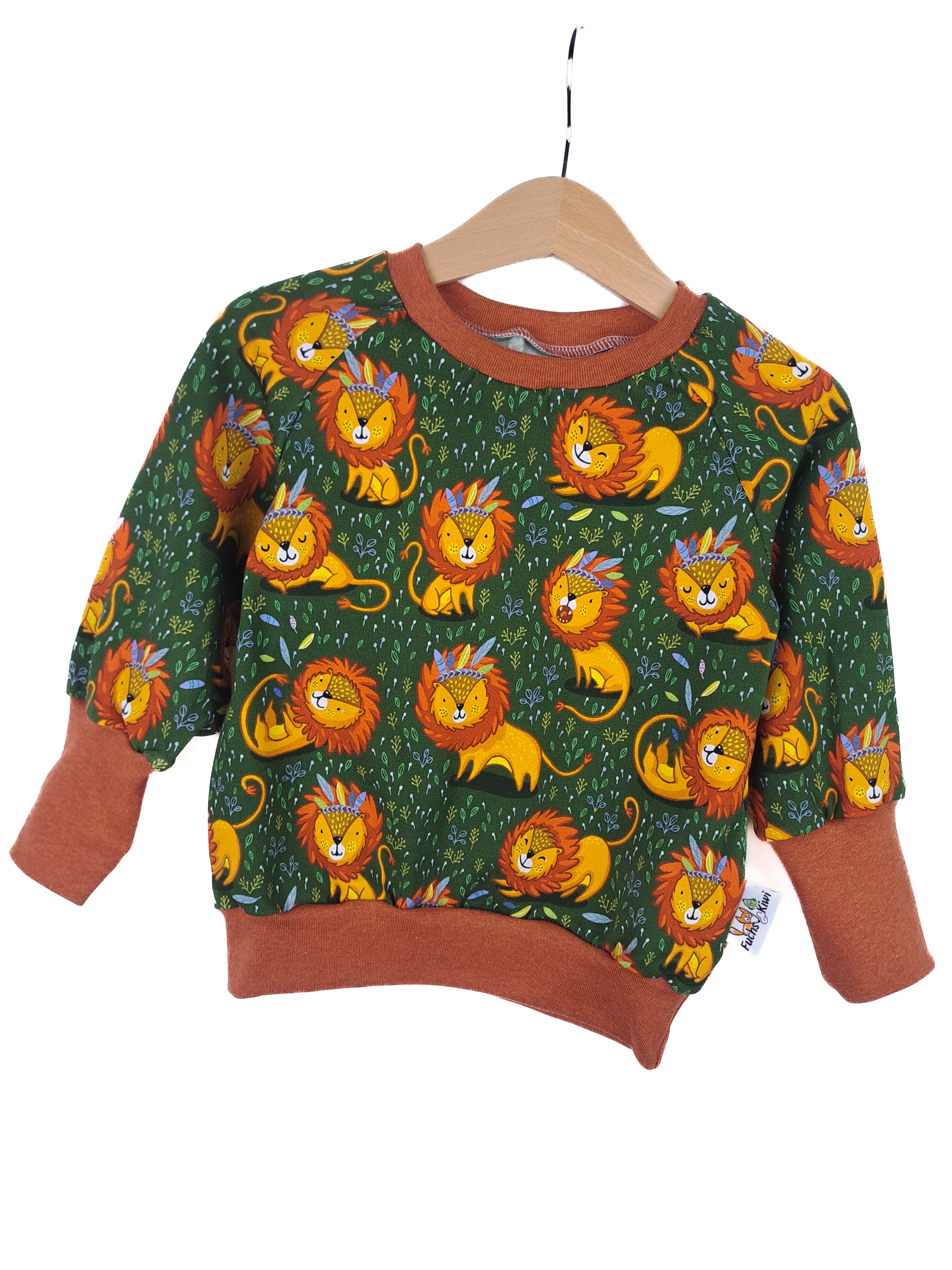 Sweater lion fir