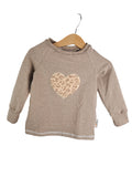 Langarmshirt Leo Herz- Patch sand
