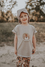 Shirty Löwenliebling-Patch sand