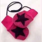 Walking gloves berry