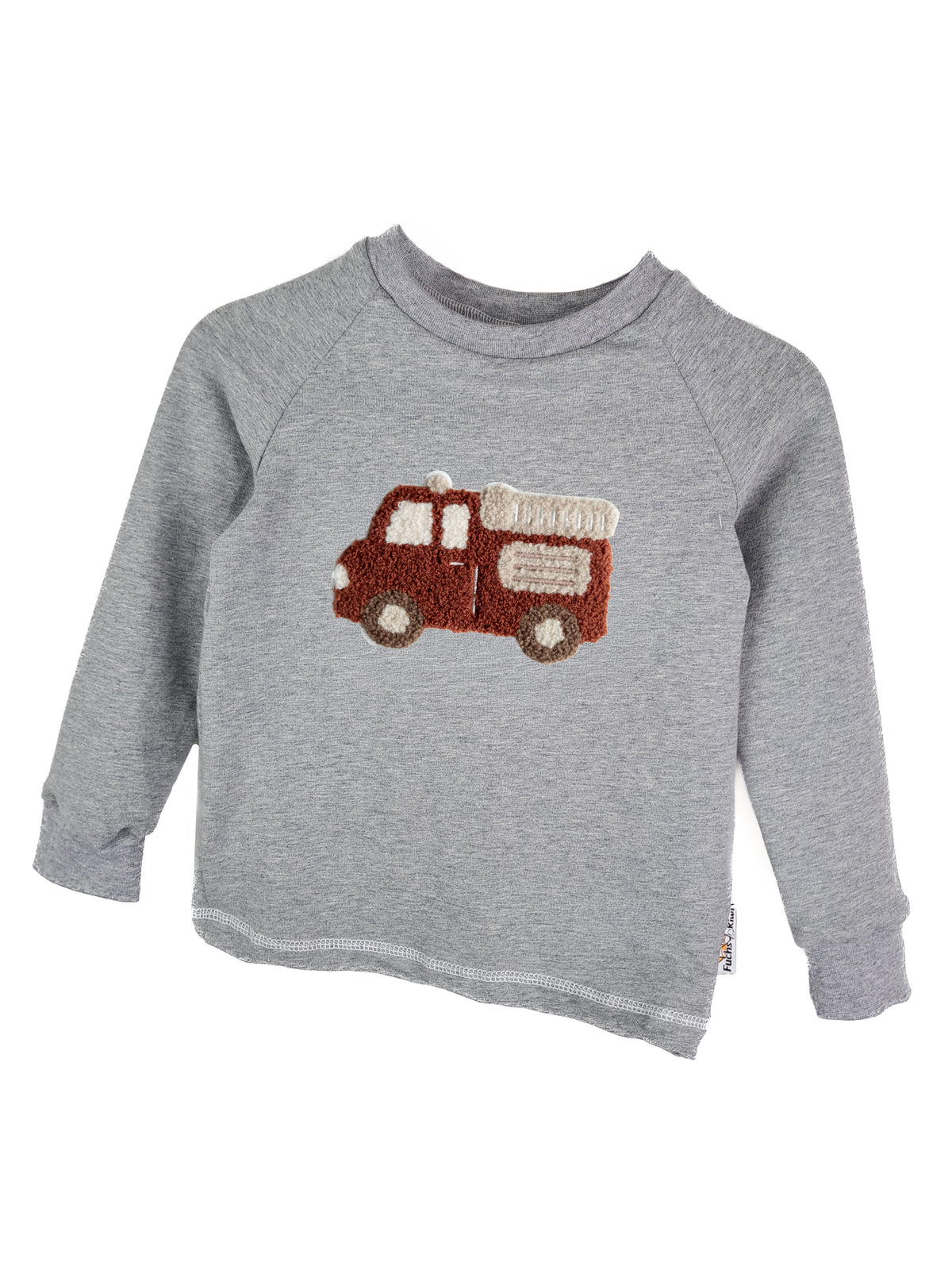 Langarmshirt Feuerwehrauto-Patch grau