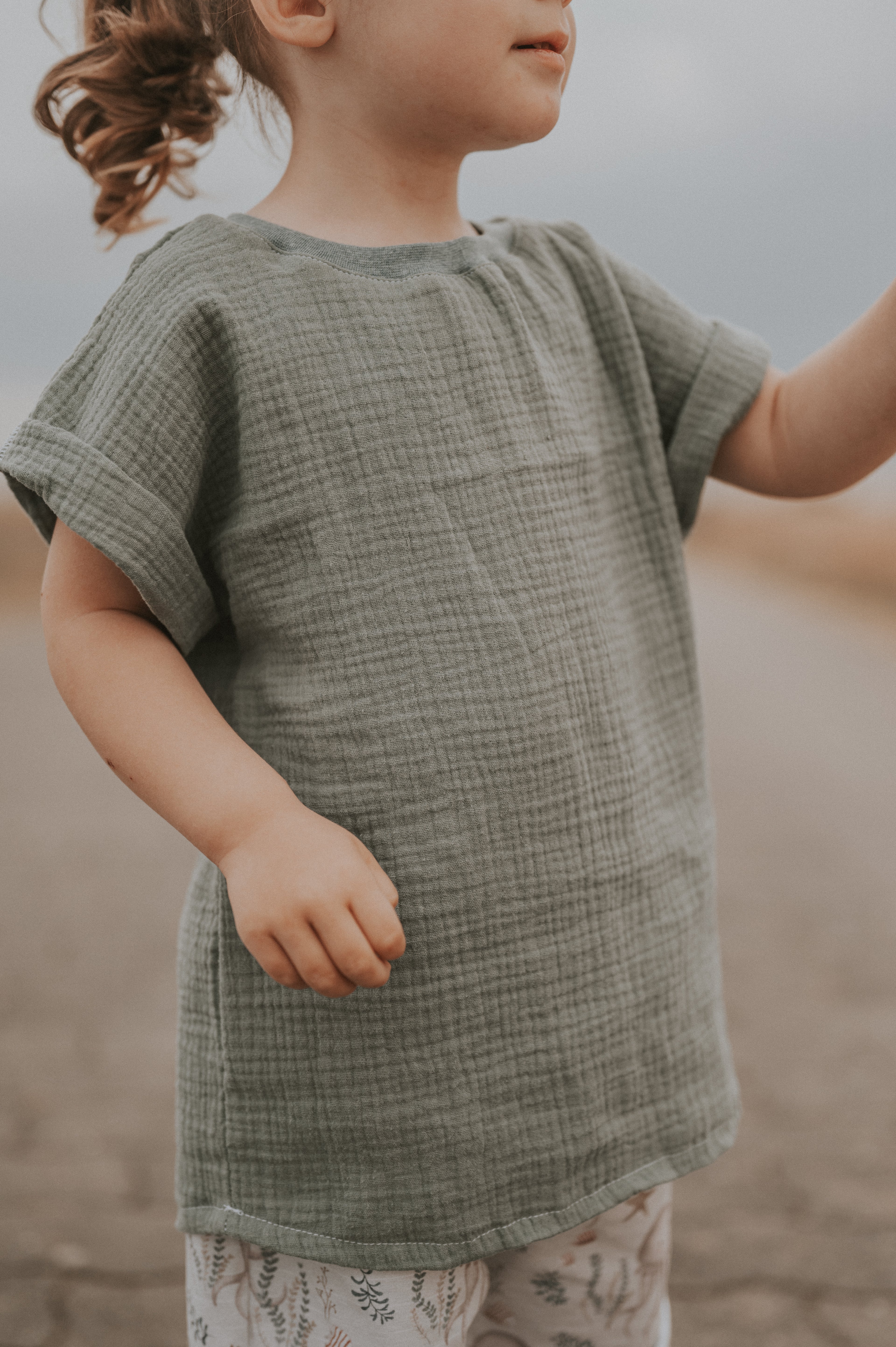 T-Shirt mit Umschlagarmen Musselin altrosa