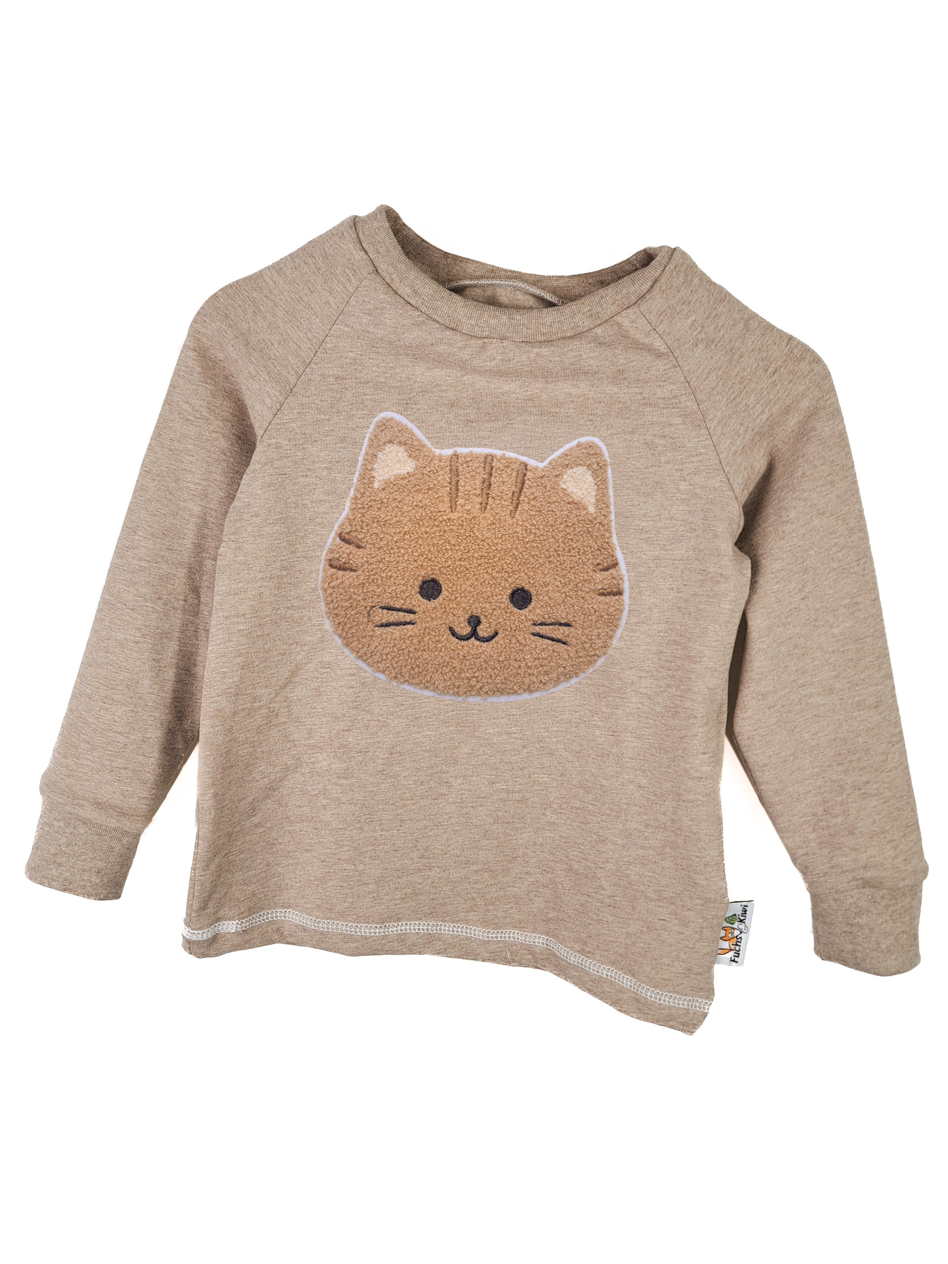 Long-sleeved shirt with cat patch
