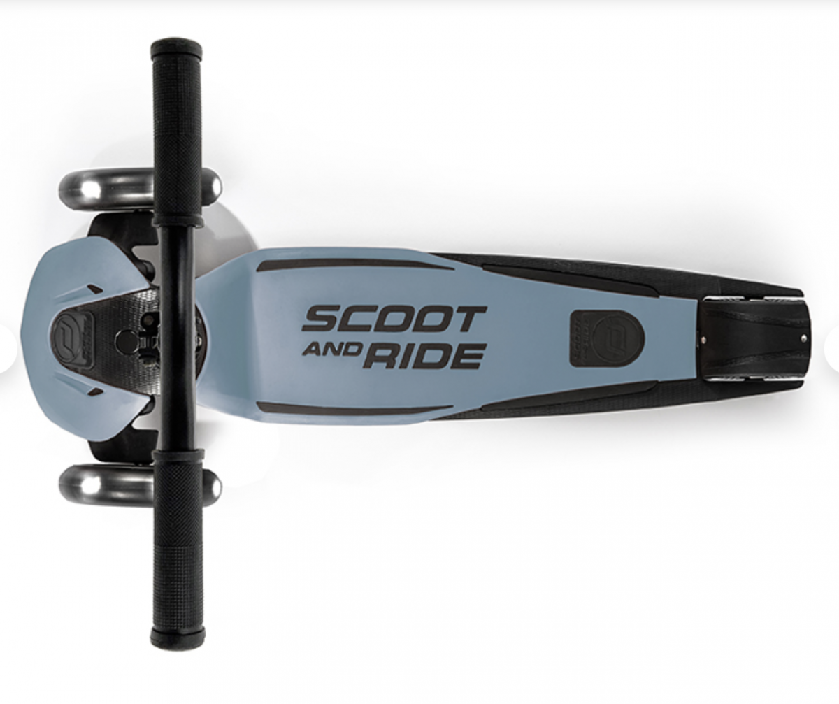 Scoot & Ride Highwaykick 5 LED steel