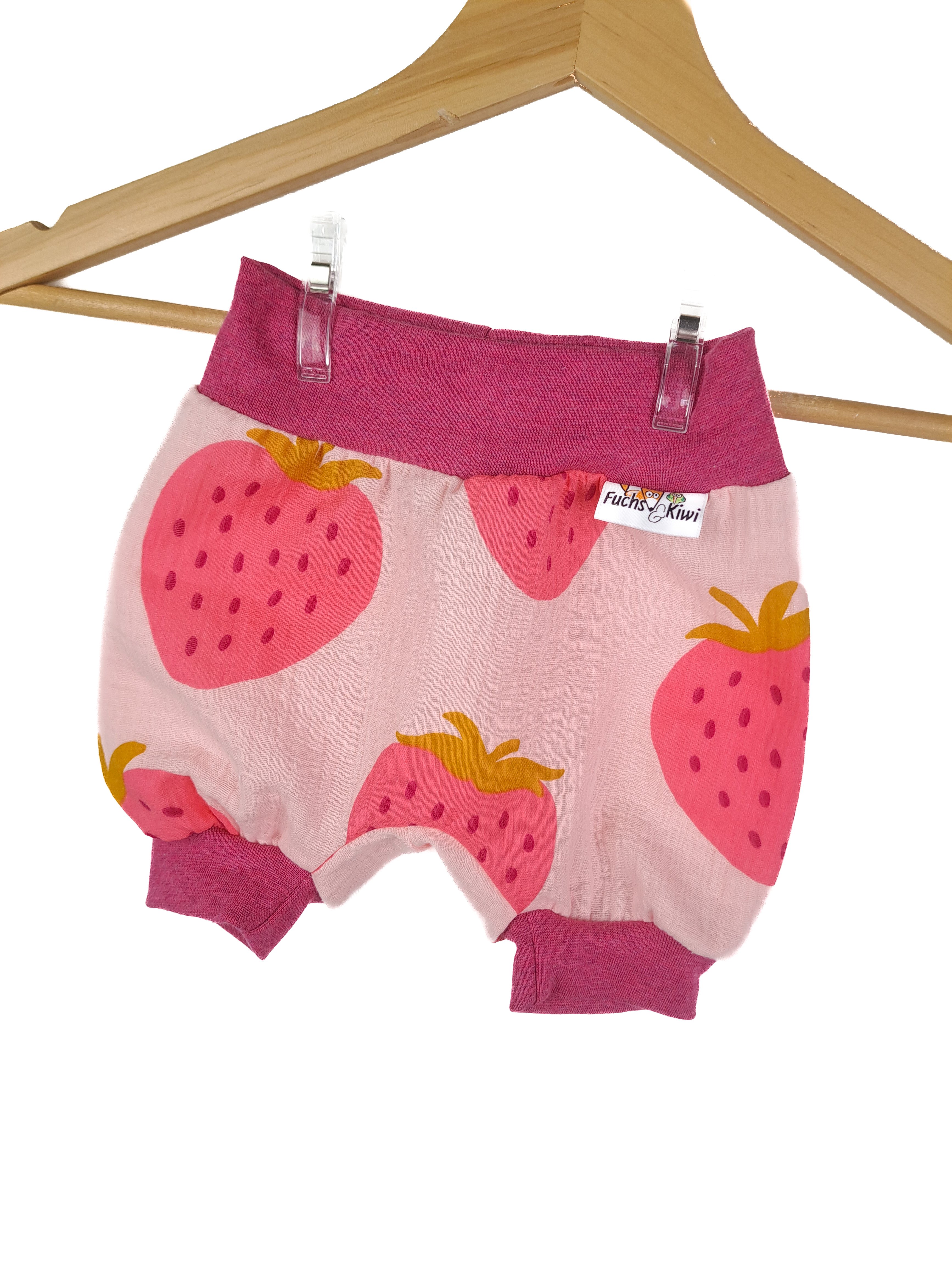 Kurze Hose Musselin Erdbeeren 74/80