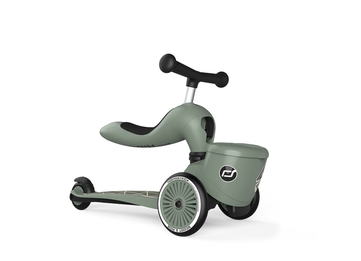 Scoot & Ride Highwaykick 1 lifestyle green lines