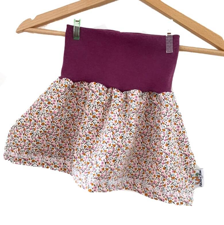 Rock Blümchen Flieder