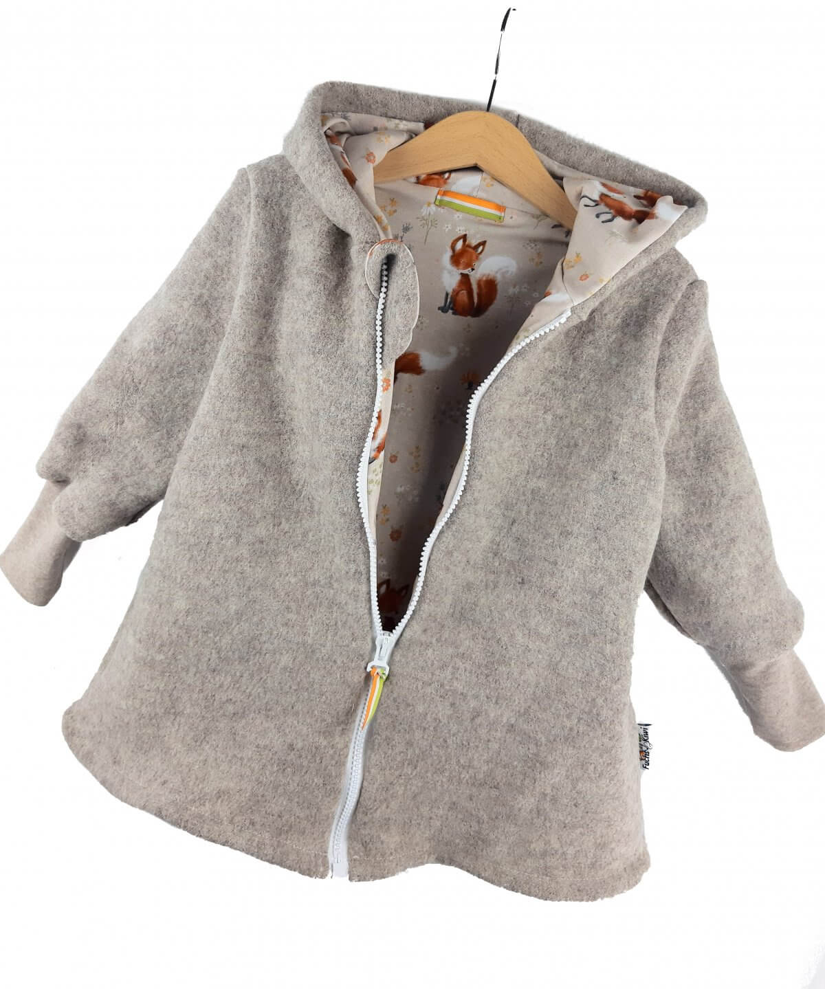 Walkmantel sand meliert mit Fuchsi creme