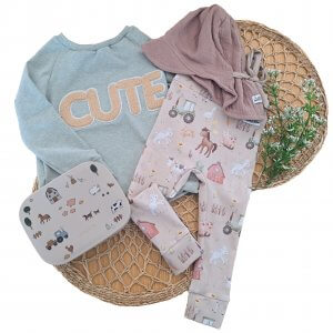 Cute-Patch mint Outfit